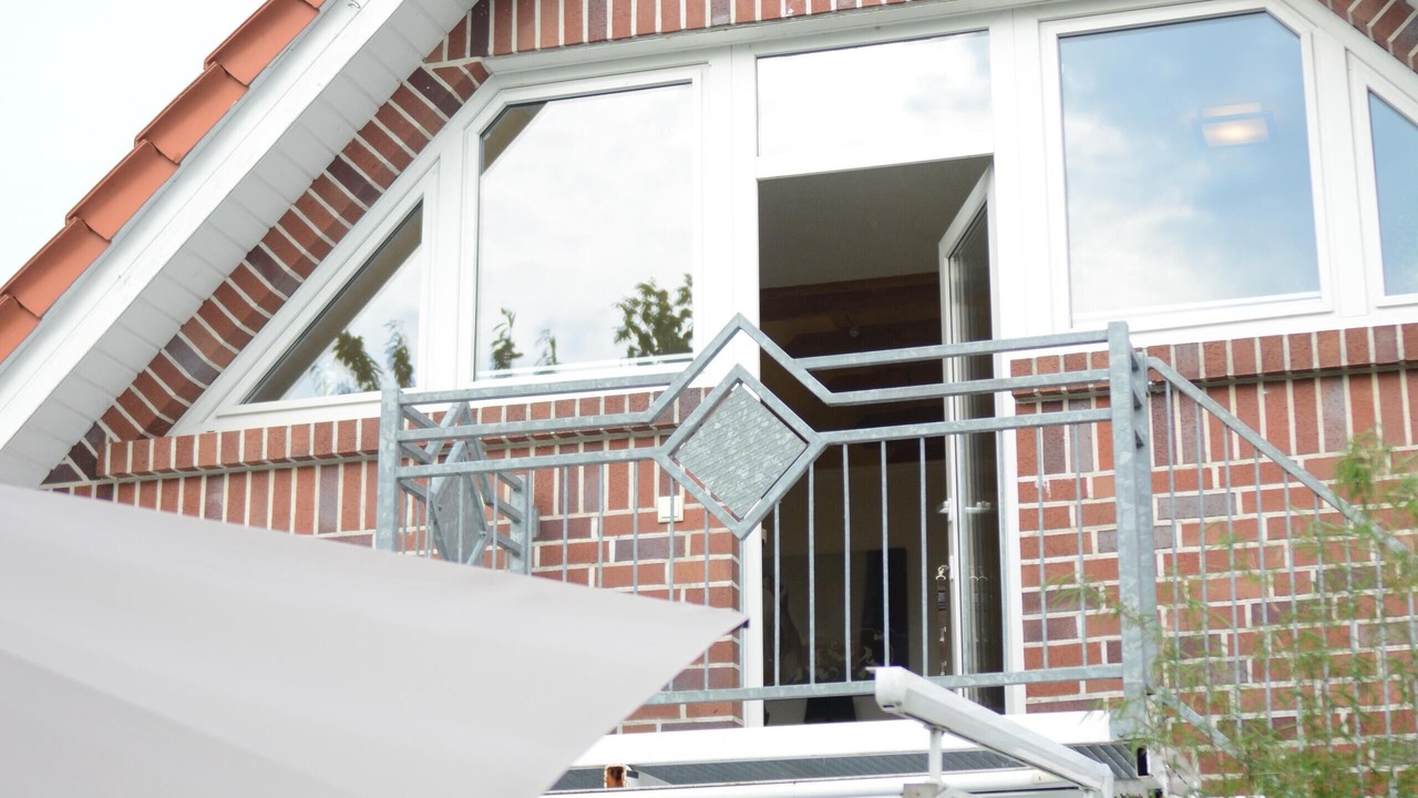 Photo of Outdoor in Laer