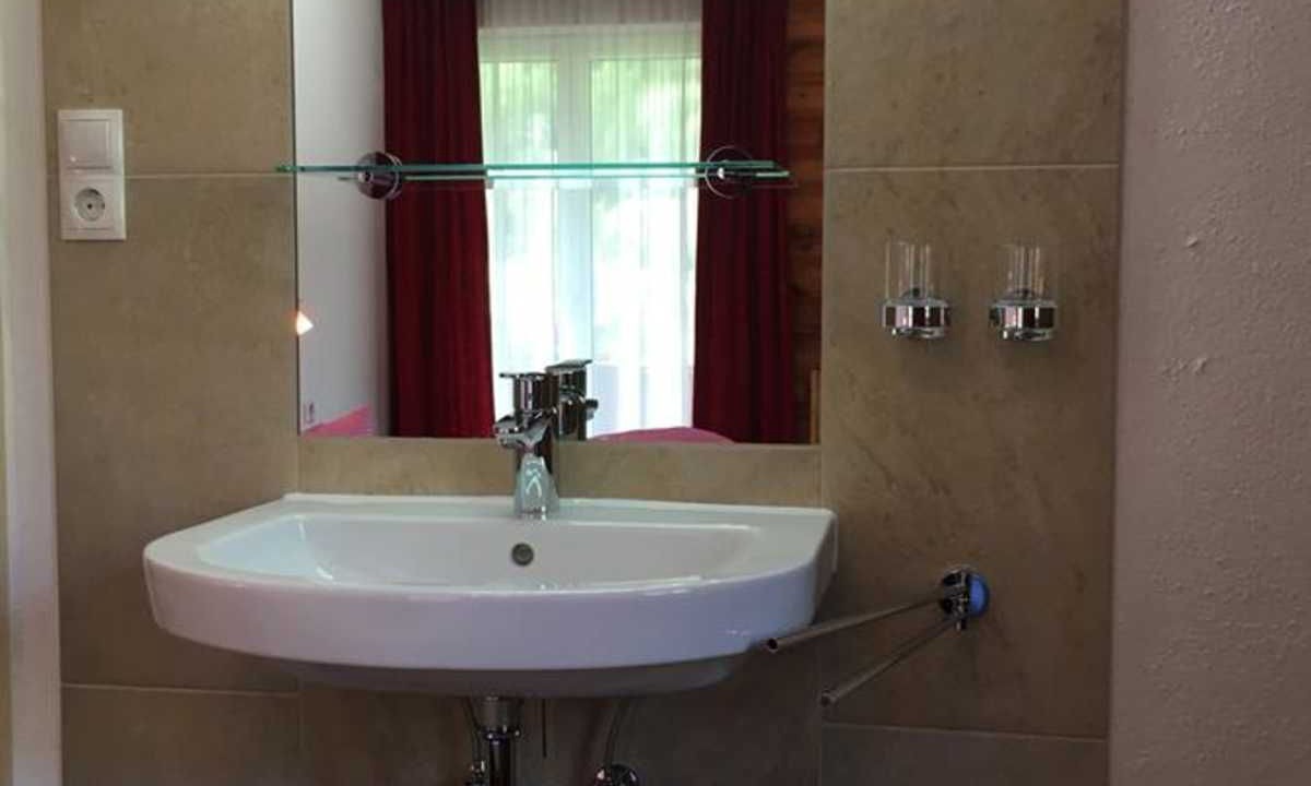 Photo of Bathroom in Toesens