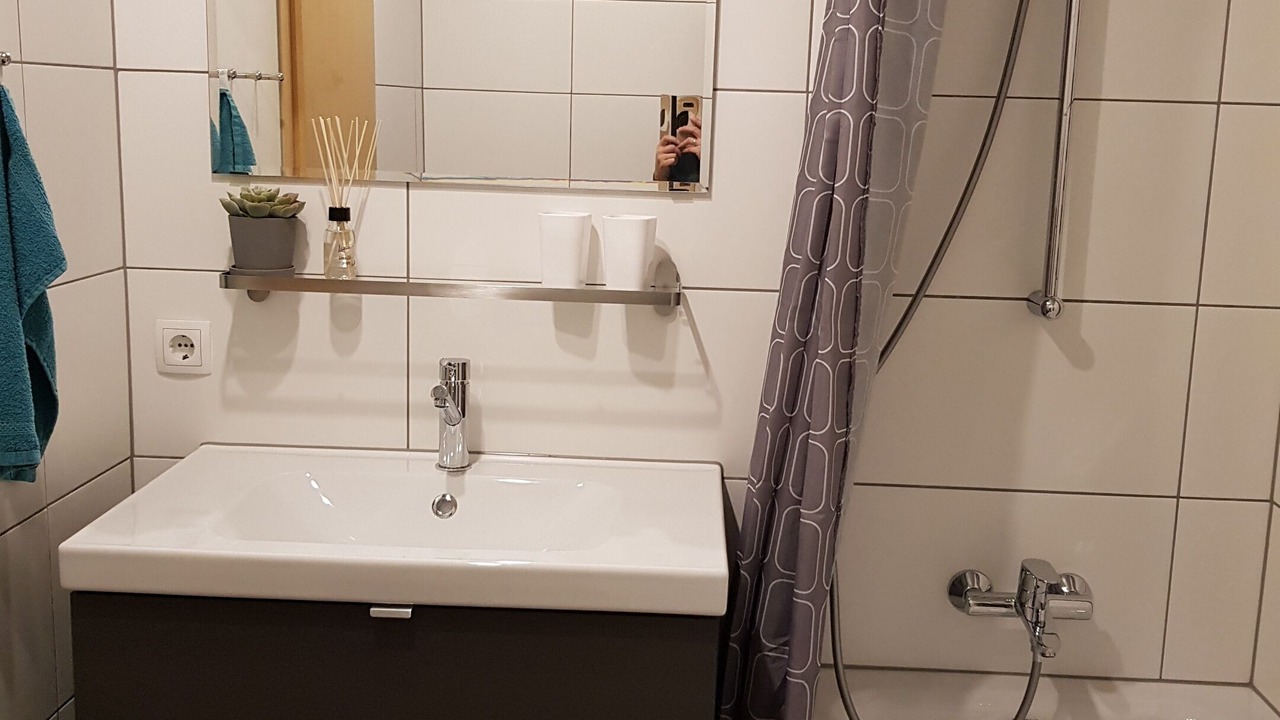 Photo of Bathroom in Roth