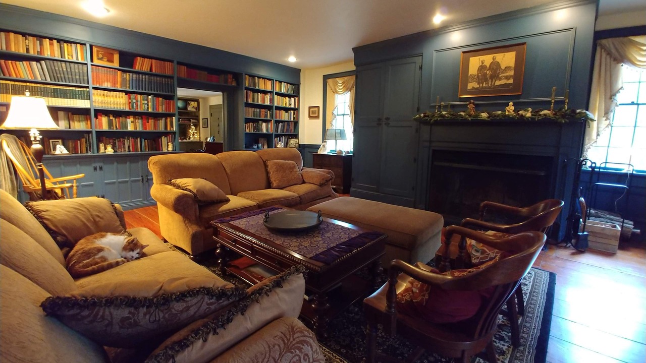 Photo of Livingroom in Ballston Spa