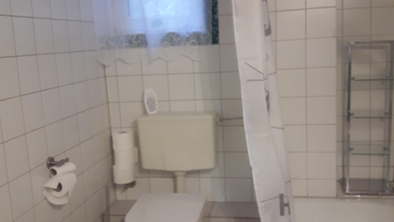 Photo of Bathroom in Nordwestliche Außenstadt