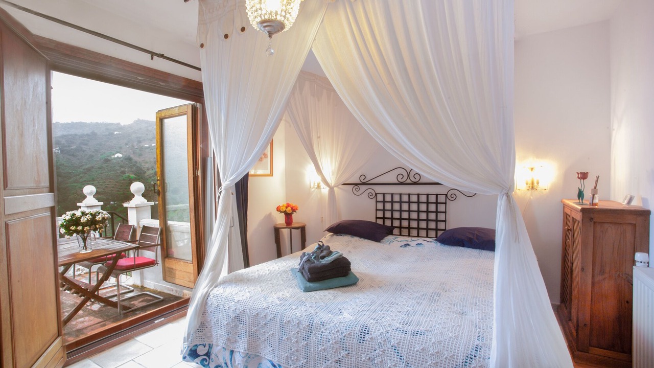 Photo of Bedroom in Comares
