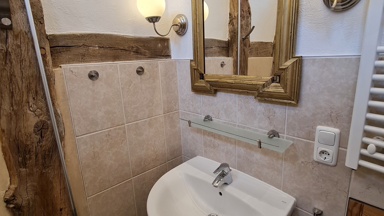 Photo of Bathroom in Castell