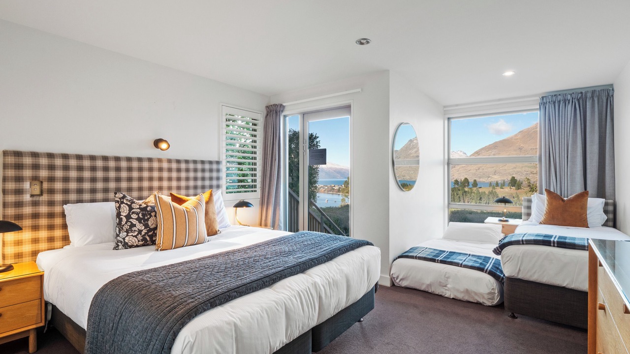 Photo of Others in Queenstown
