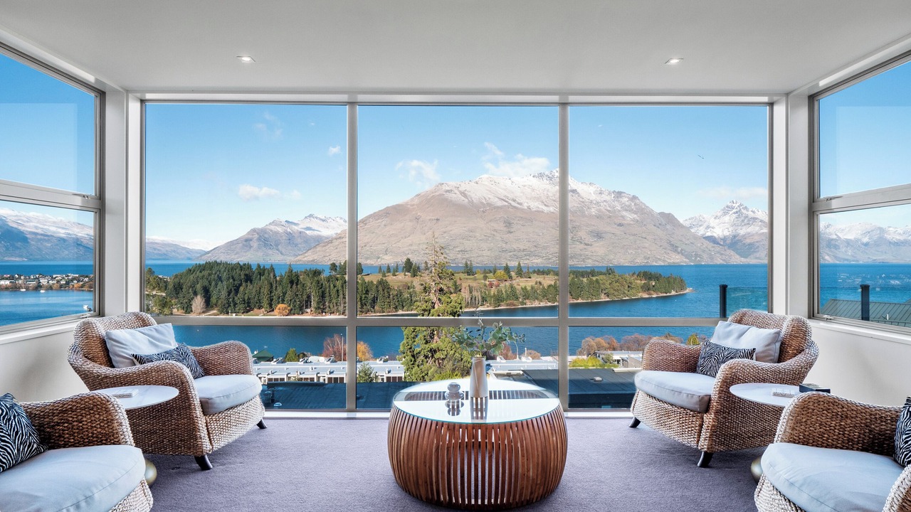 Photo of Others in Queenstown