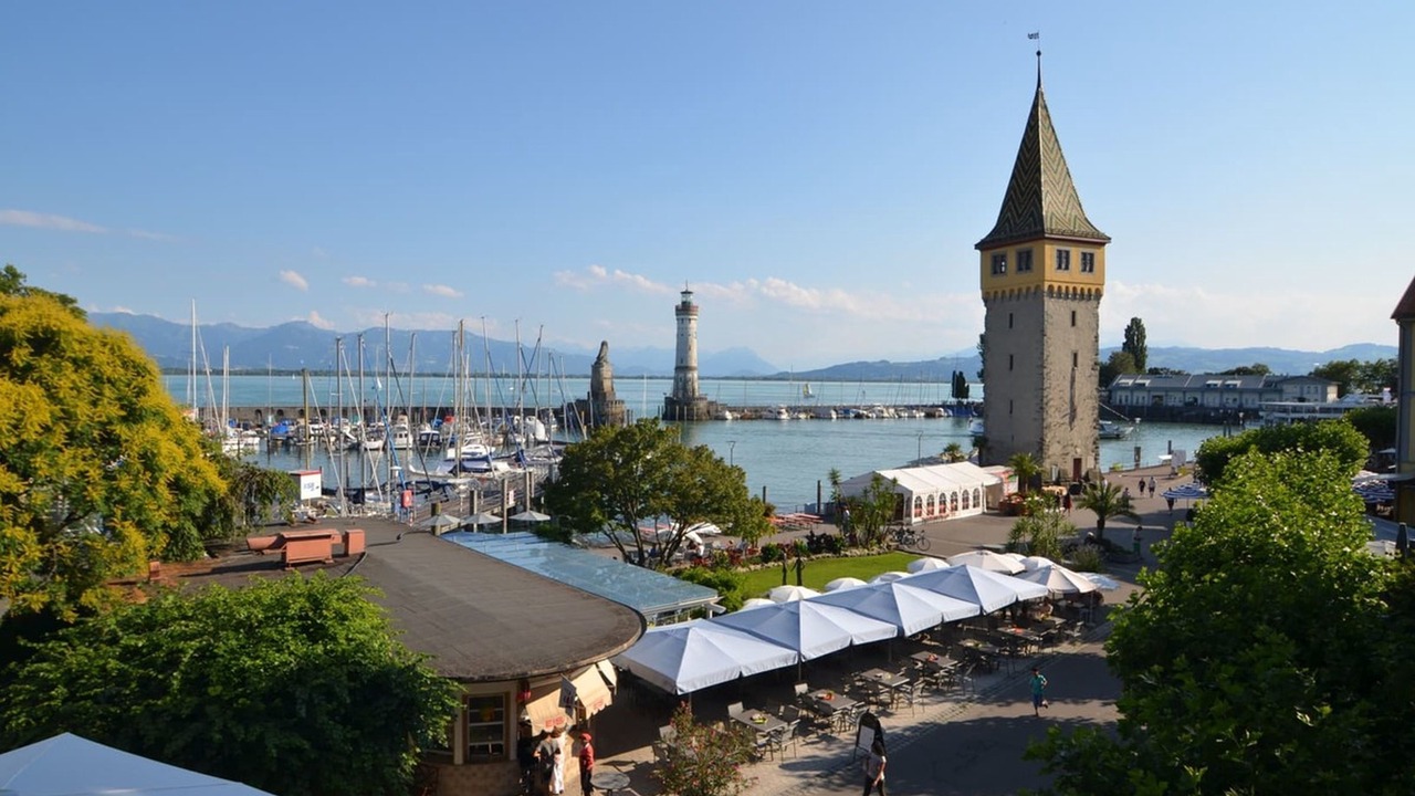 Photo of Others in Insel