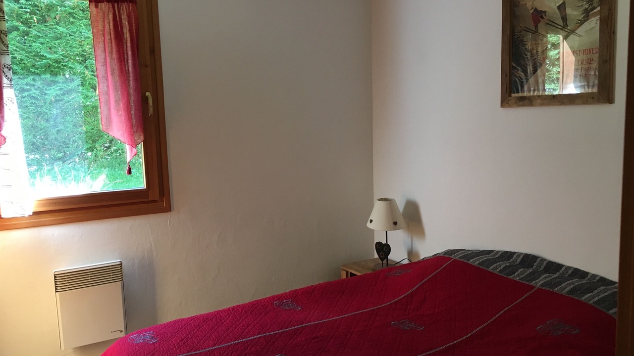 Photo of Bedroom in Les Tines