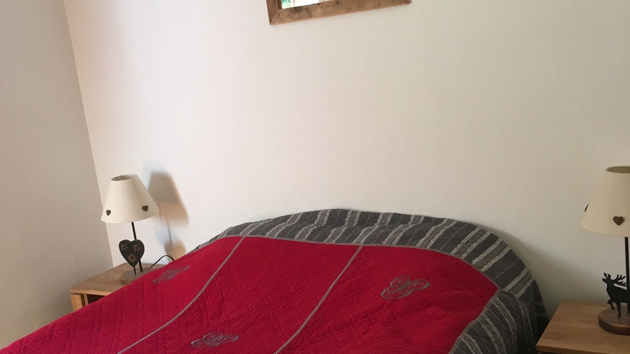 Photo of Bedroom in Les Tines