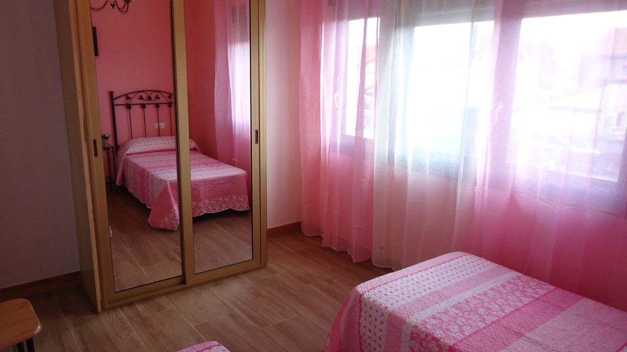 Photo of Bedroom in Somo