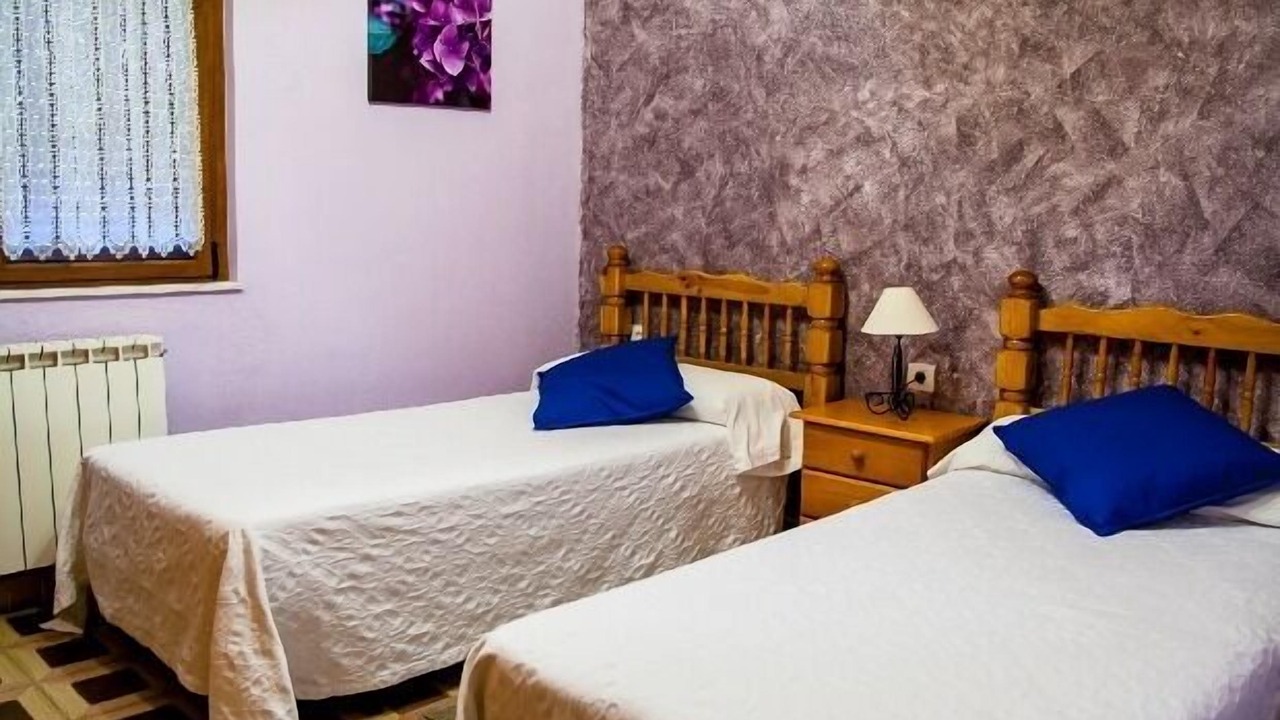 Photo of Bedroom in Padilla de Abajo