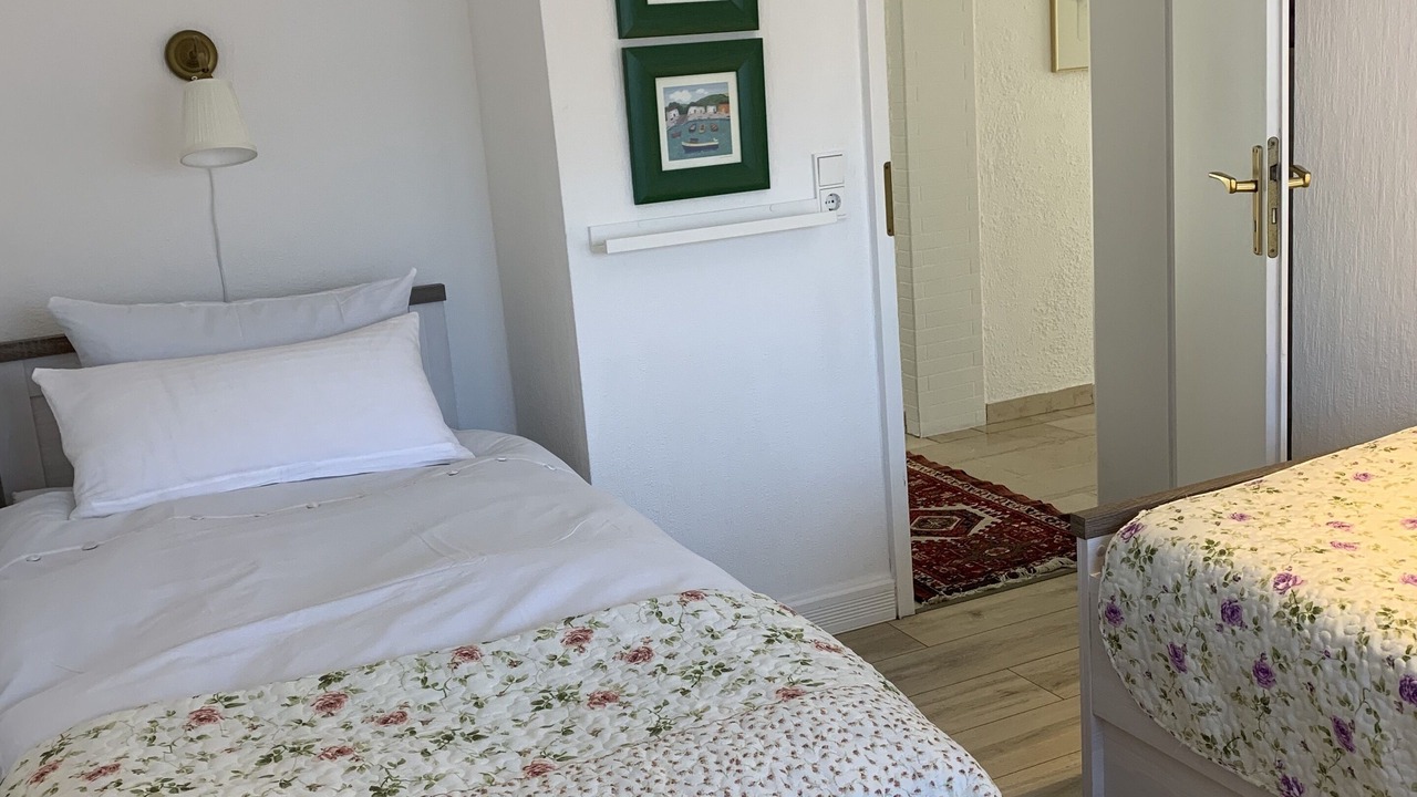 Photo of Bedroom in Mespelbrunn
