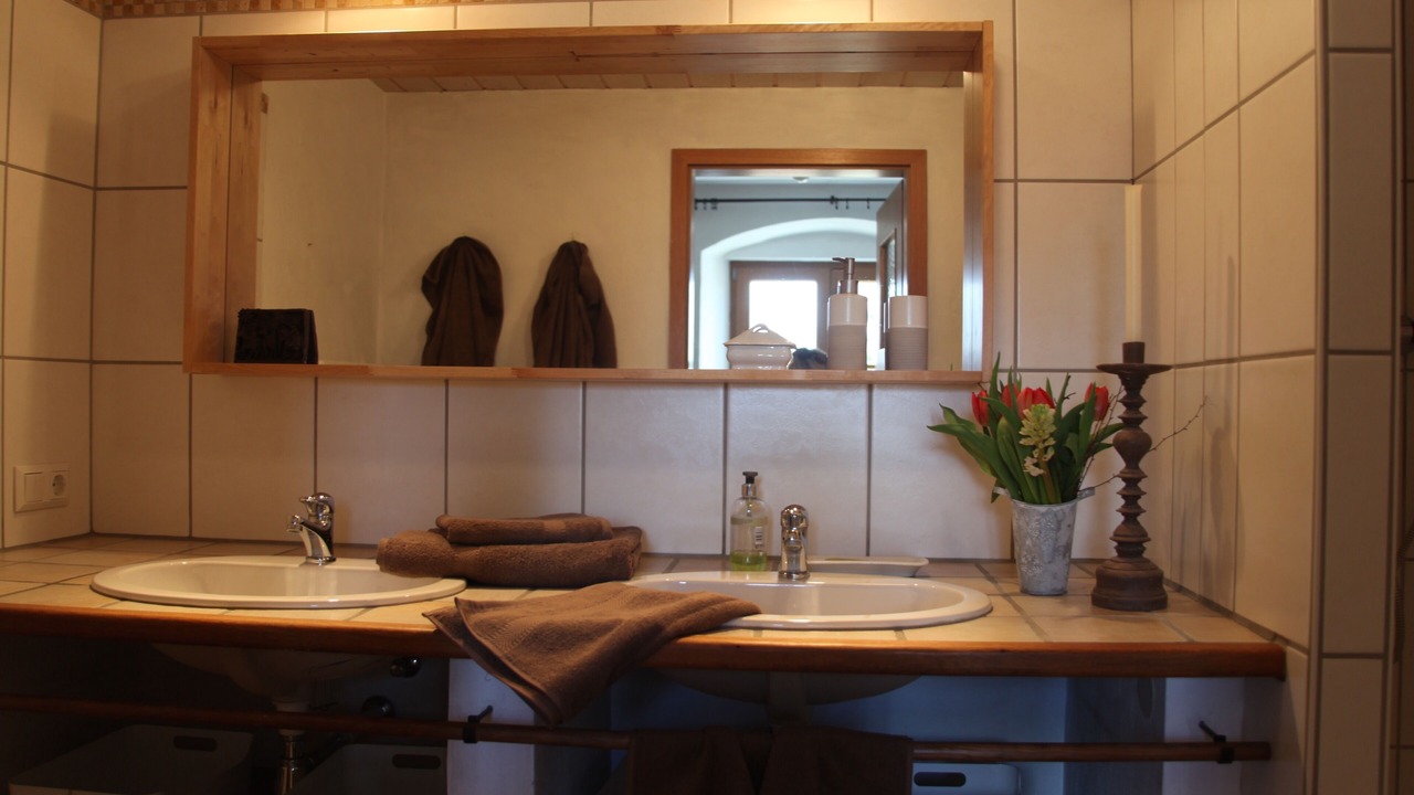 Photo of Bathroom in Burggen
