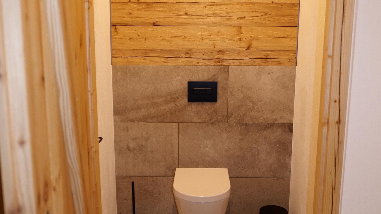 Photo of Bathroom in Burggen