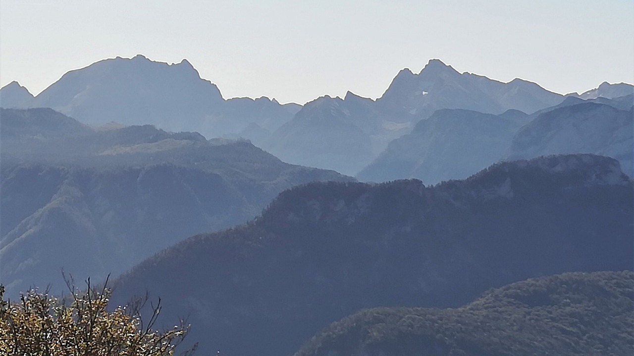 Photo of Others in Feichten