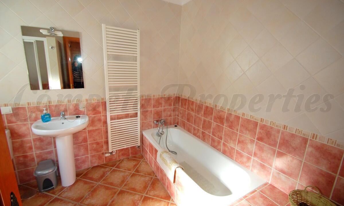 Photo of Bathroom in Archez