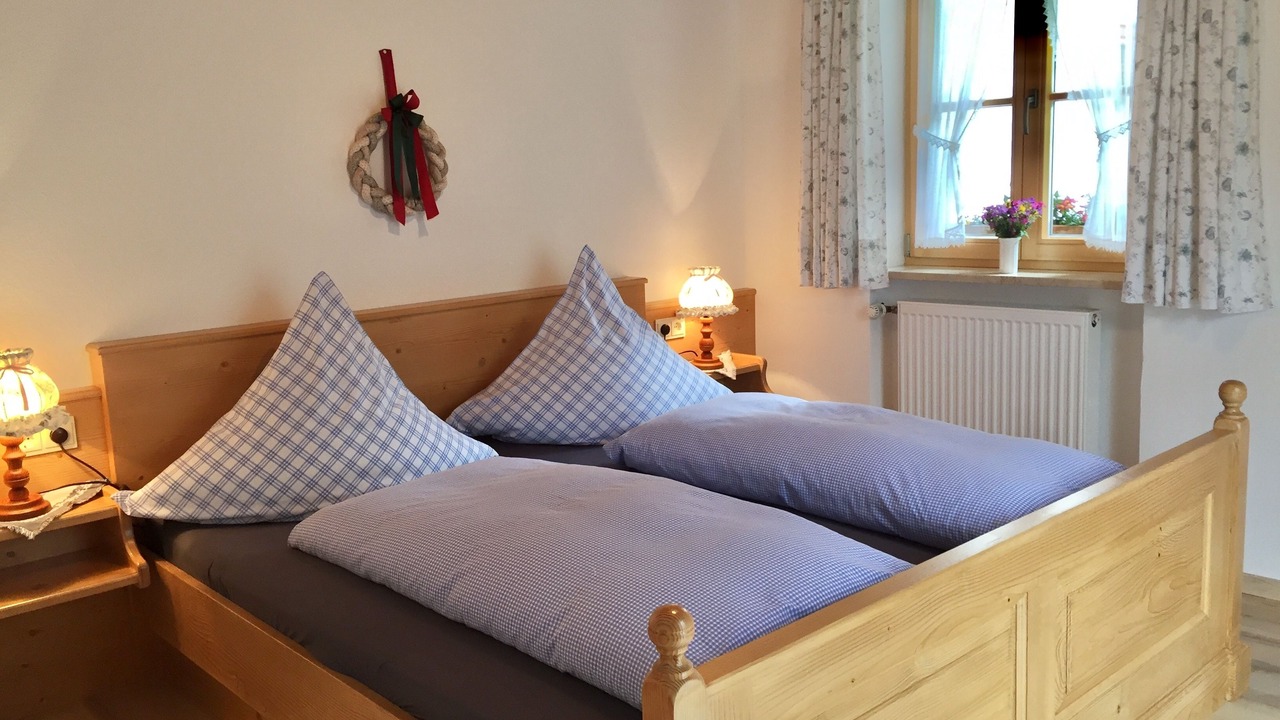 Photo of Bedroom in Weissbach an der Alpenstrasse