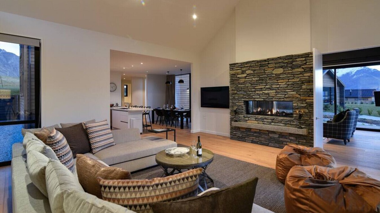 Photo of Livingroom in Jacks Point