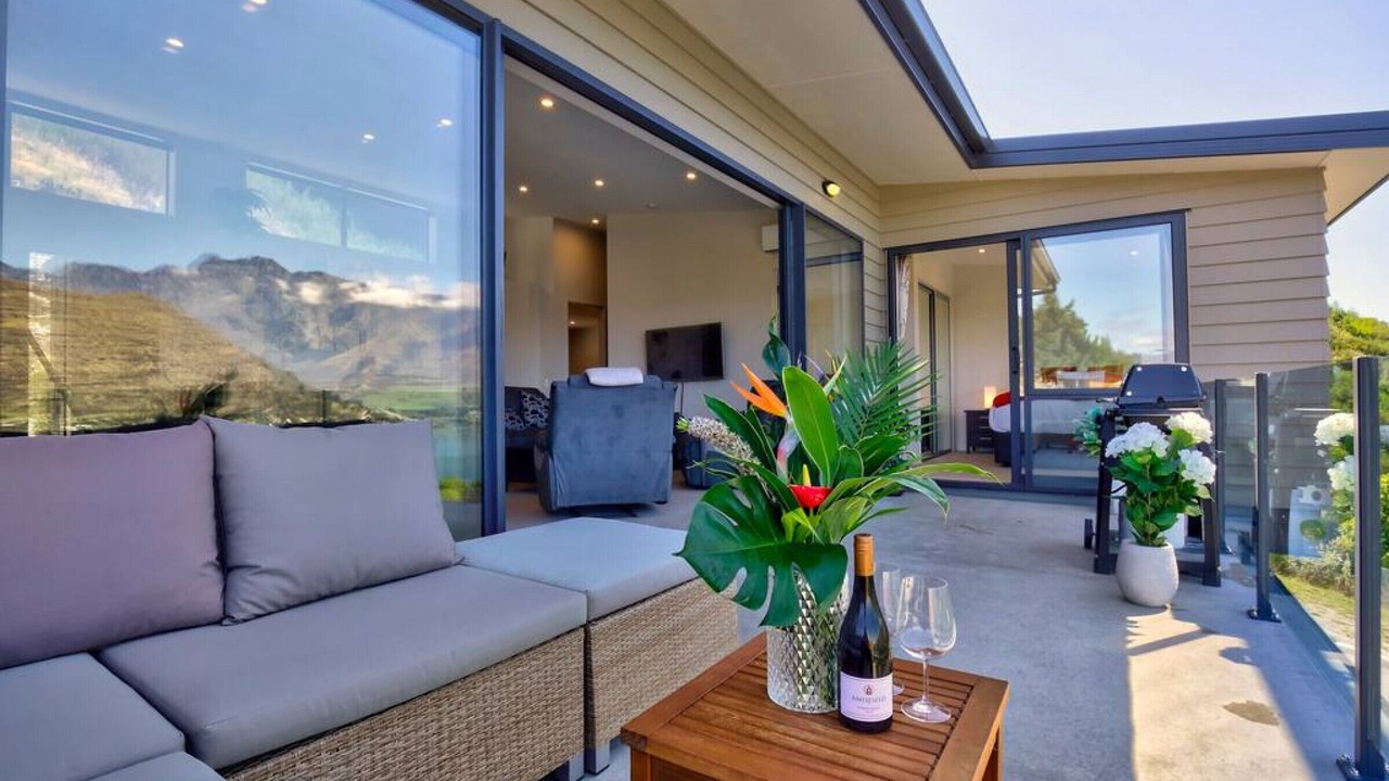 Photo of Patio Balcony in Queenstown