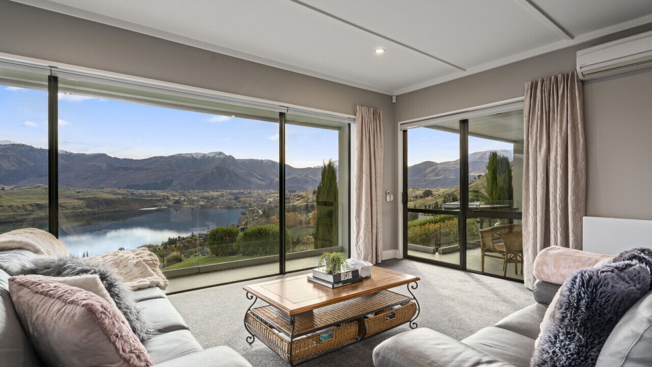 Photo of Livingroom in Lake Hayes