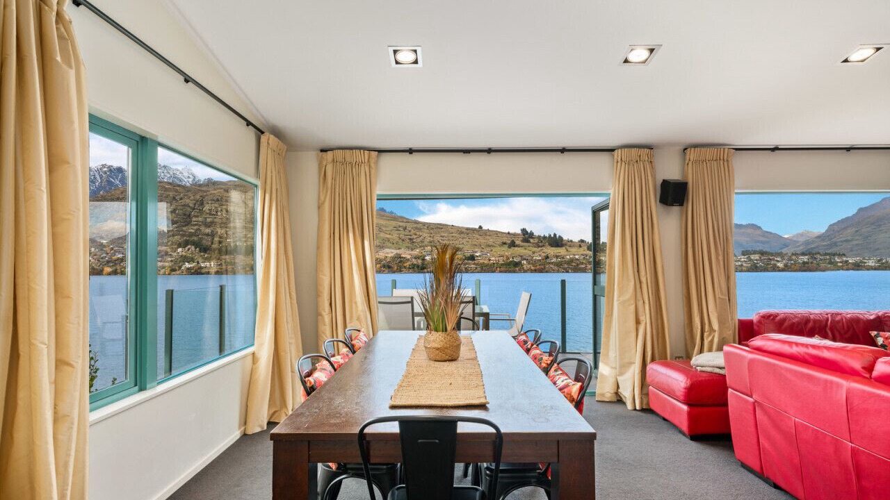Photo of Others in Queenstown
