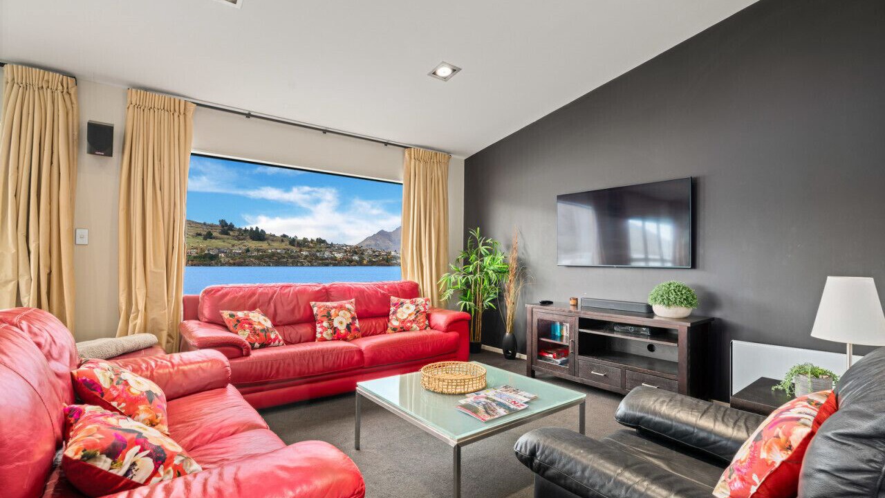 Photo of Livingroom in Queenstown