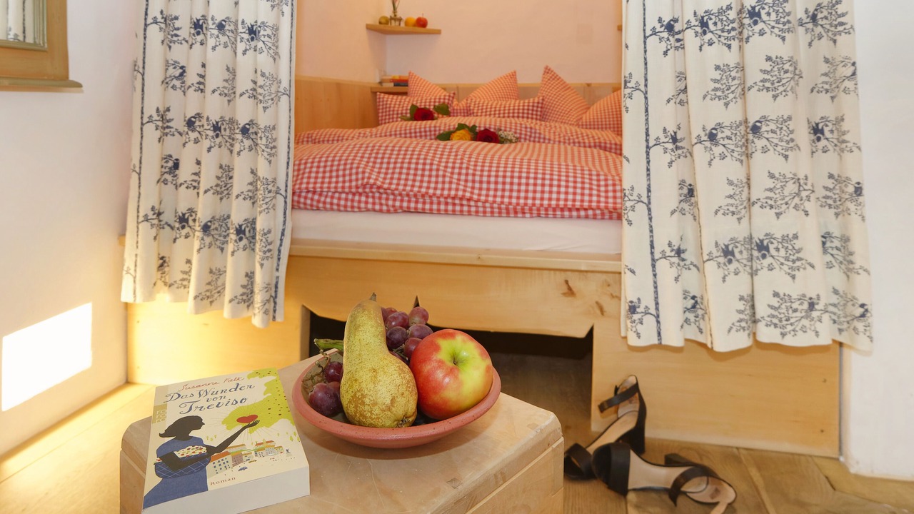 Photo of Bedroom in Meisham