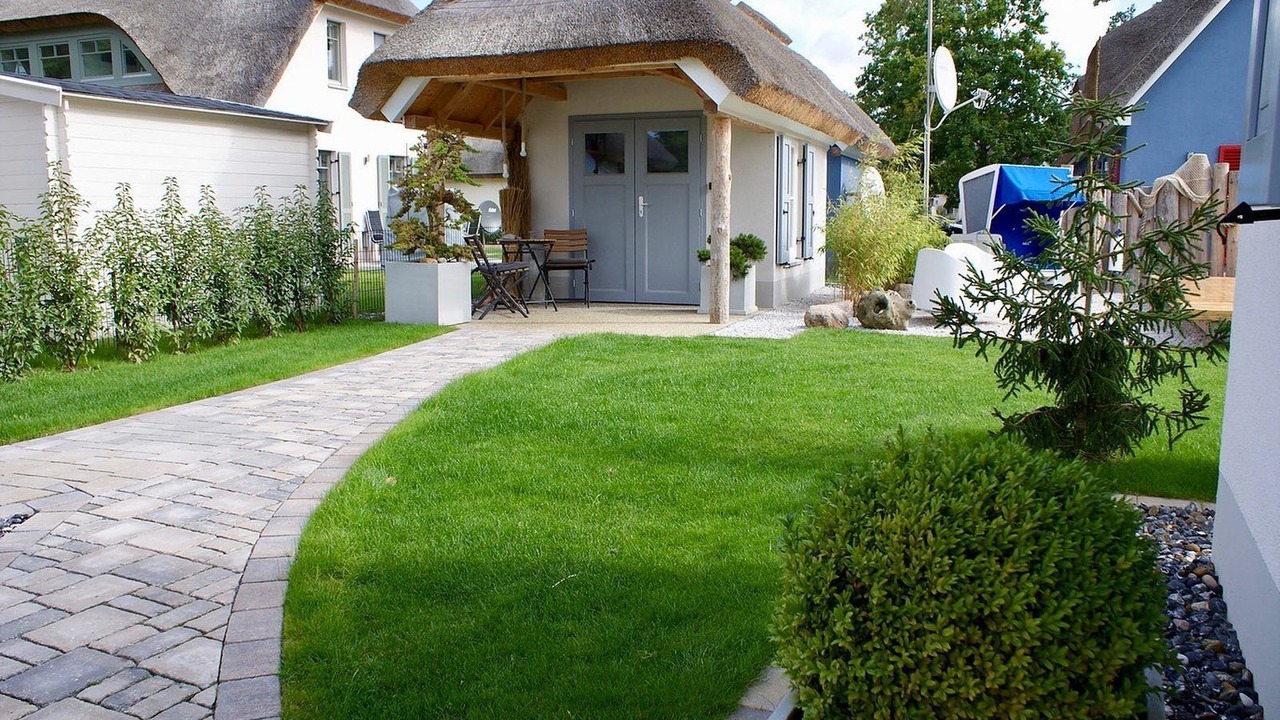 Photo of Outdoor in Glowe