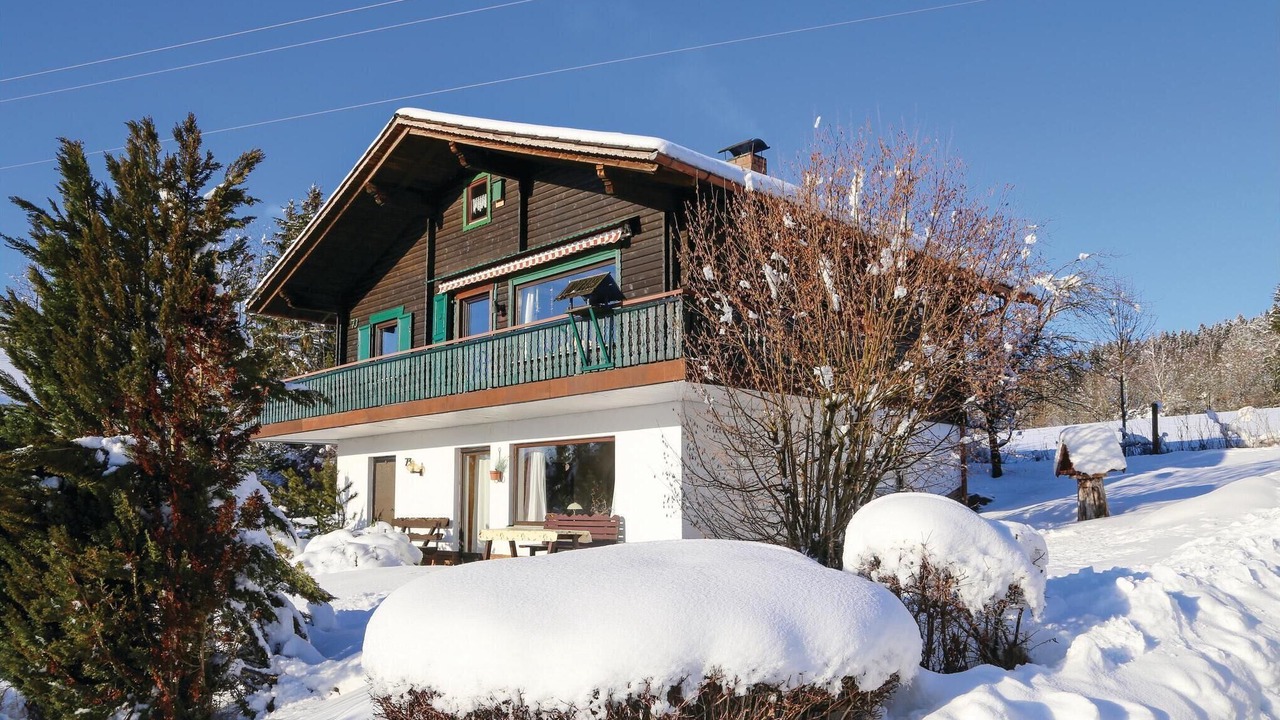 Photo of Outdoor in Arrach
