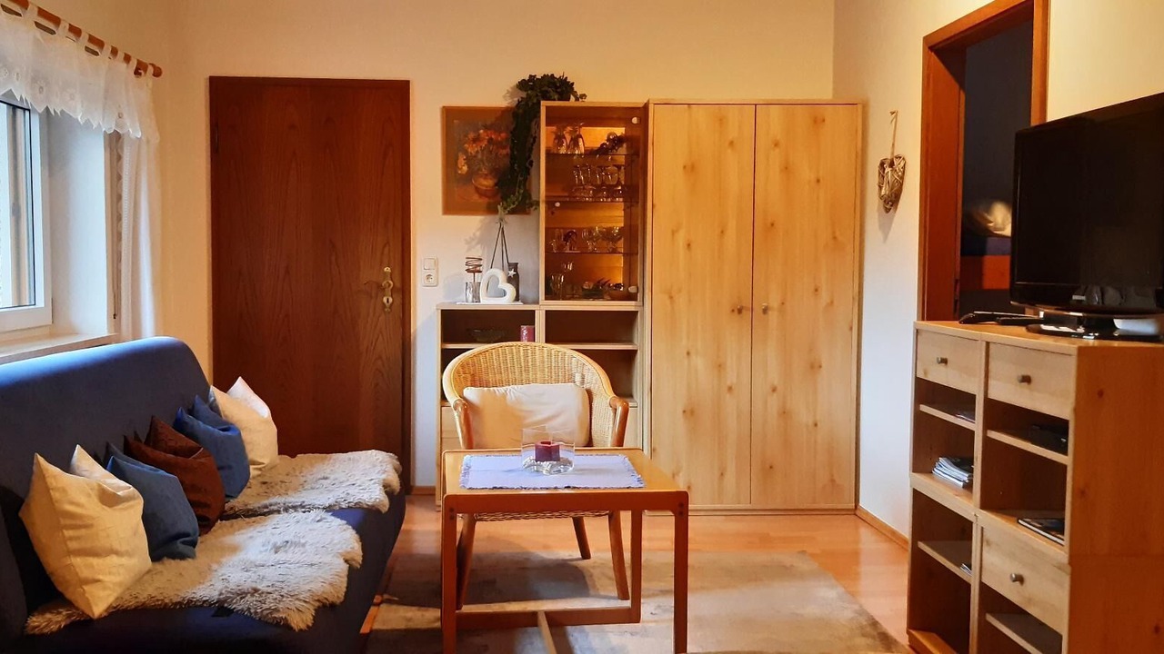 Photo of Livingroom in Tittling