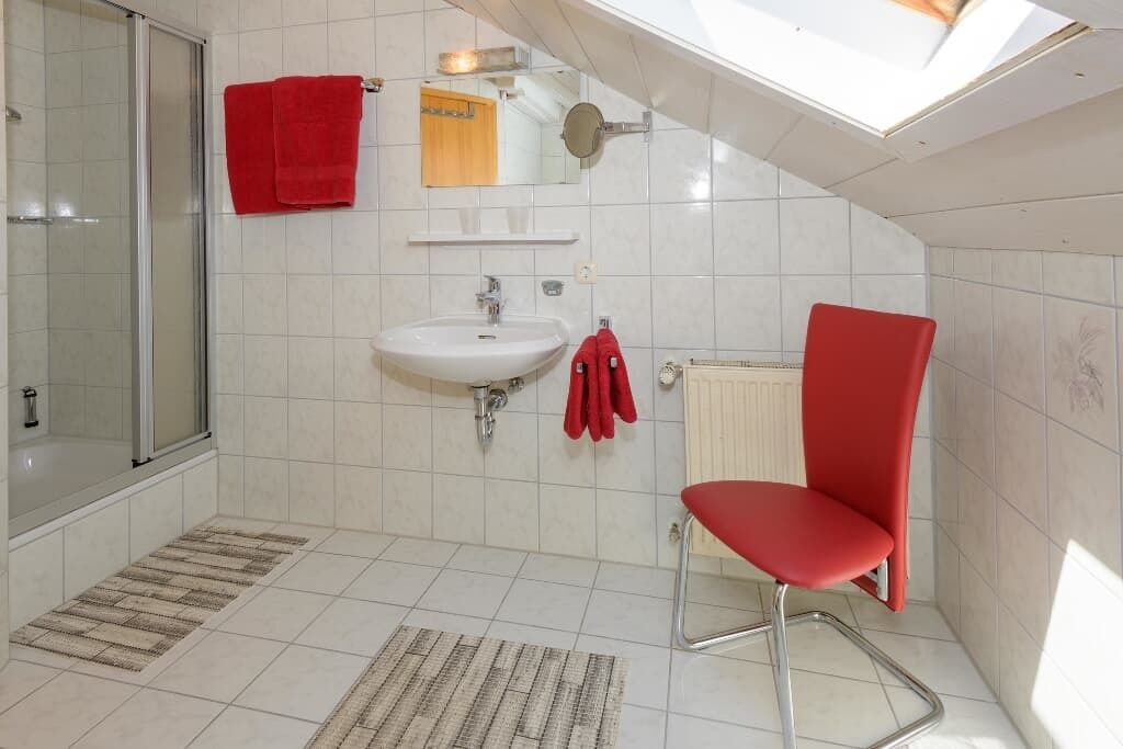Photo of Bathroom in Lam