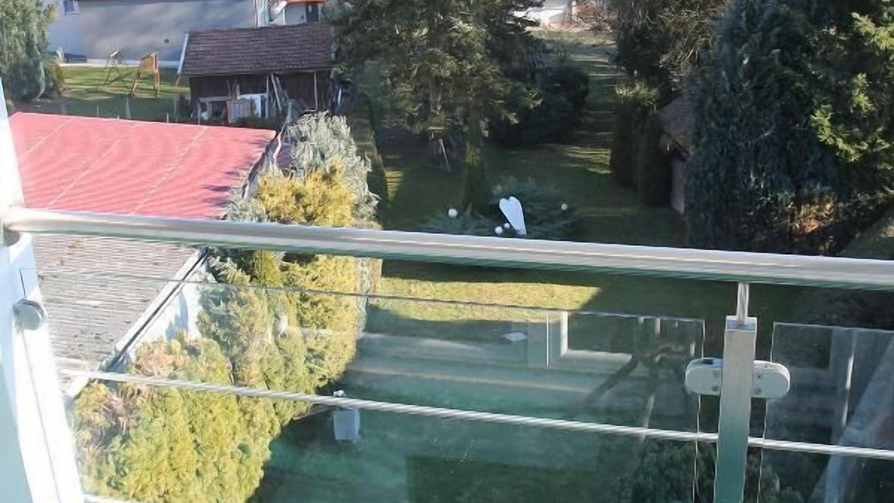 Photo of Outdoor in Lam