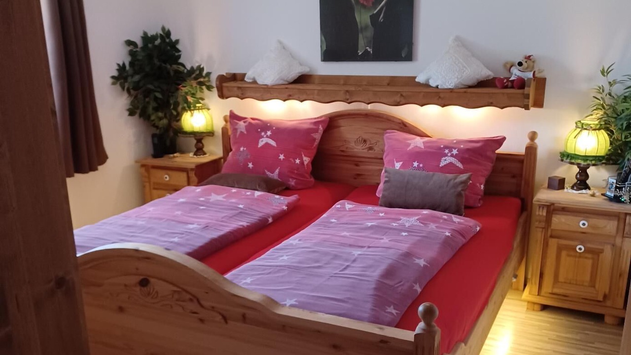 Photo of Bedroom in Lam