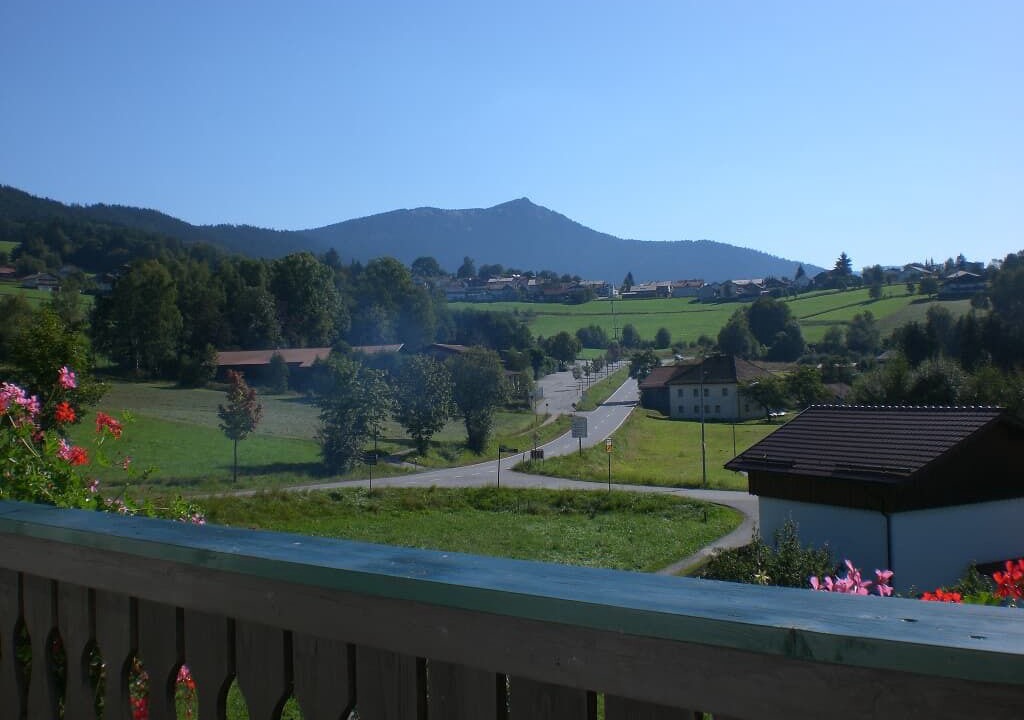 Photo of Outdoor in Lam