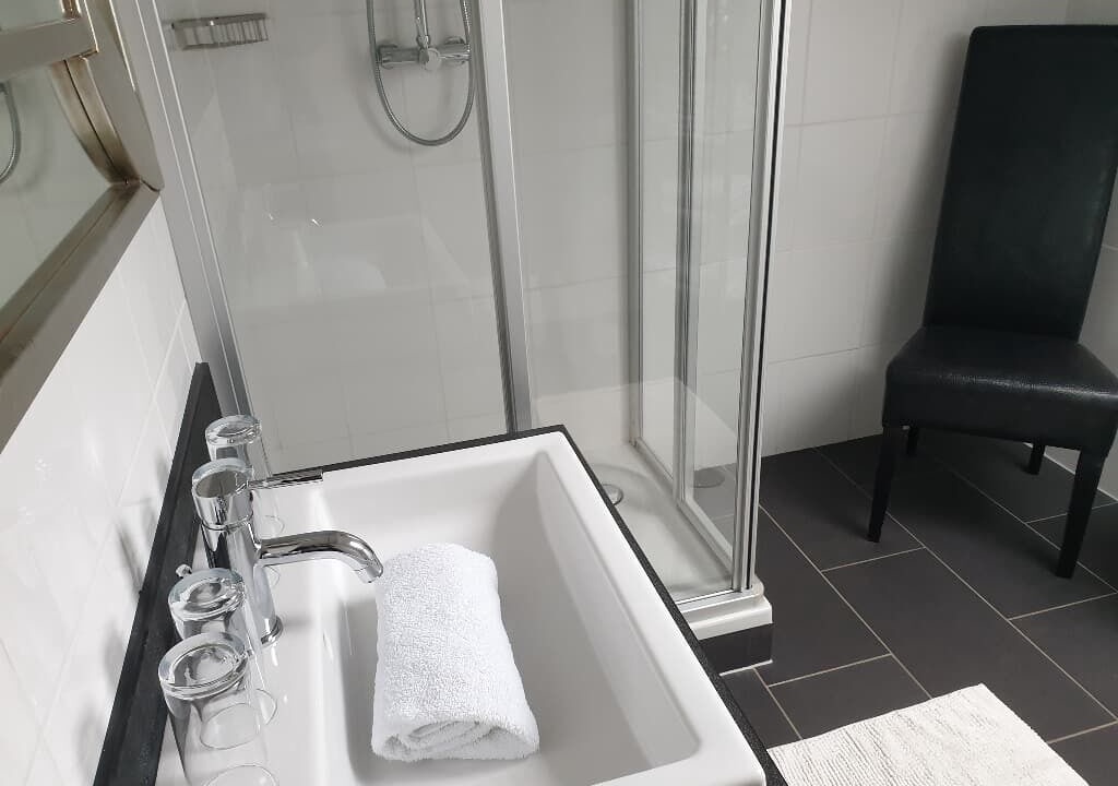 Photo of Bathroom in Lam