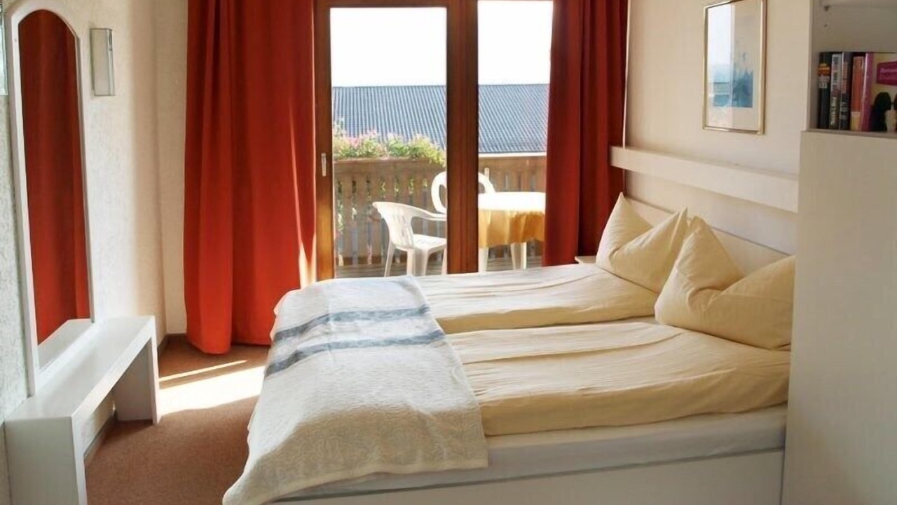 Photo of Bedroom in Lam