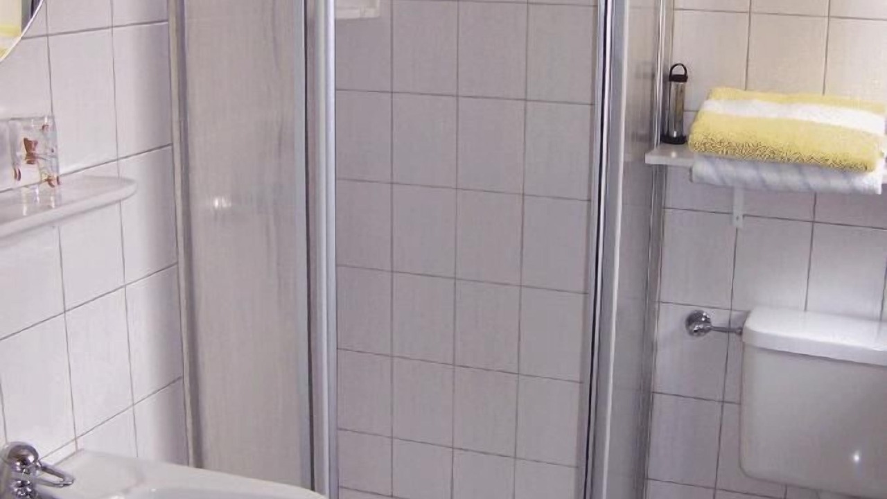 Photo of Bathroom in Flanitz
