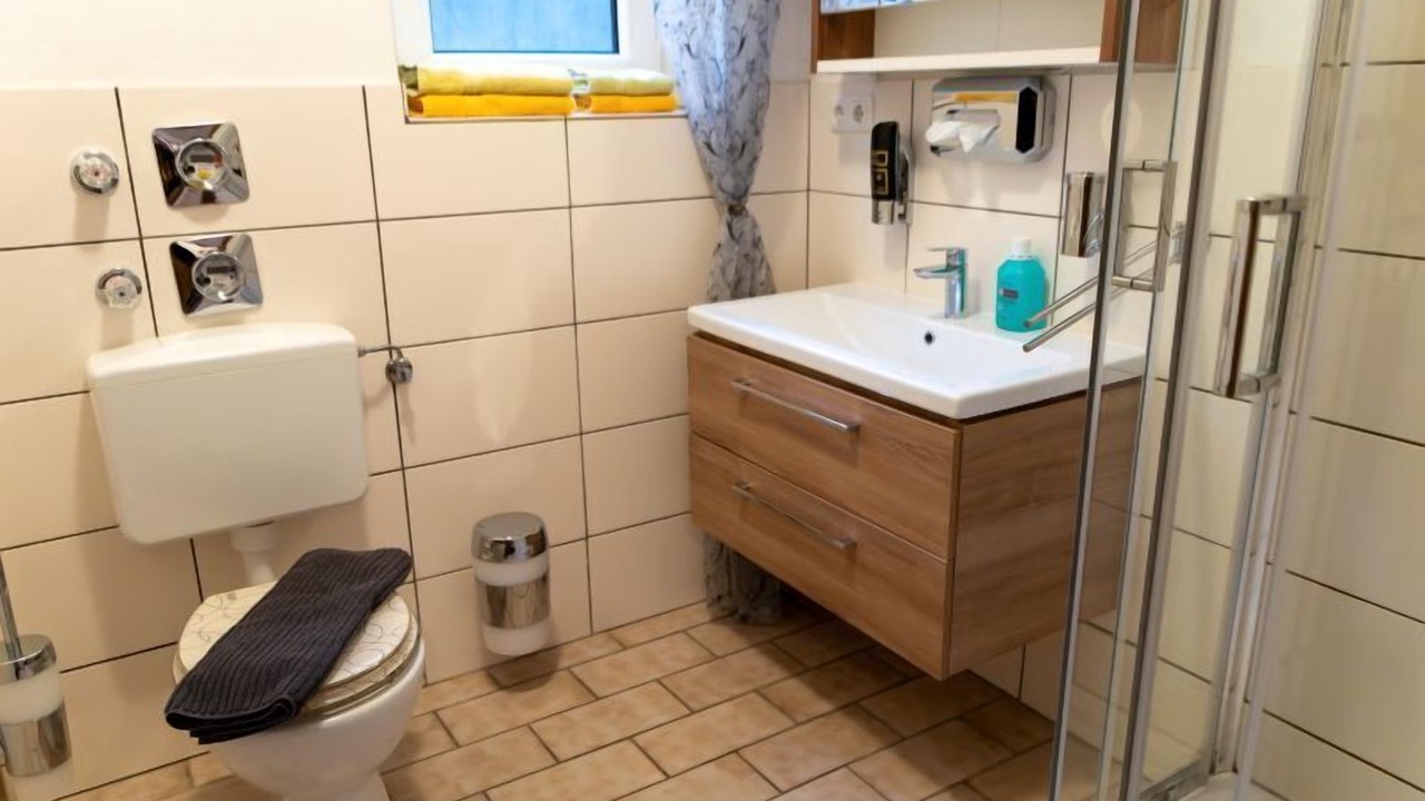 Photo of Bathroom in Weissenstadt