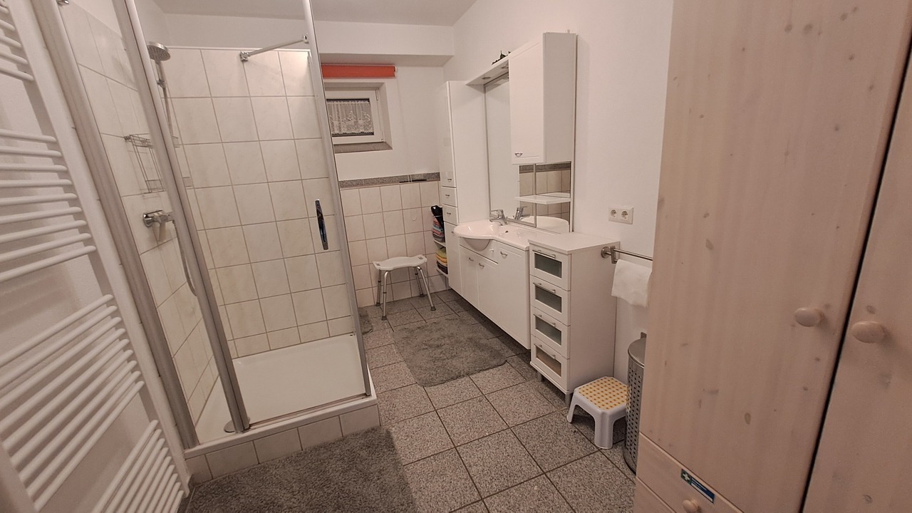 Photo of Bathroom in Glott