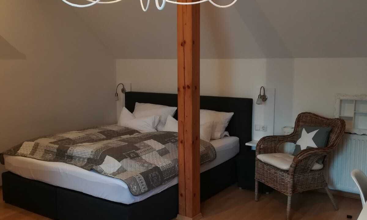 Photo of Bedroom in Altotting