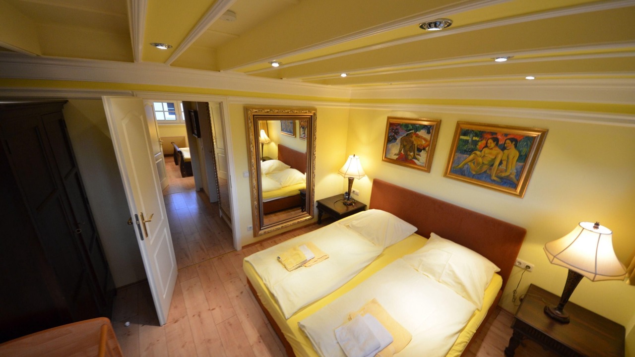Photo of Bedroom in Gross Zicker
