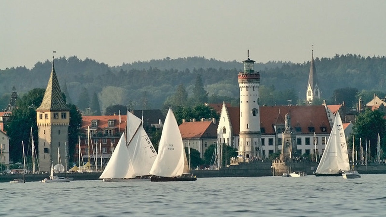 Photo of Others in Insel