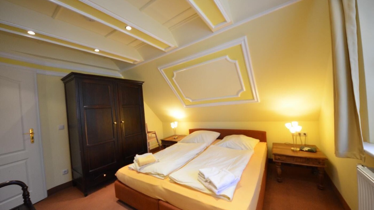 Photo of Bedroom in Gross Zicker