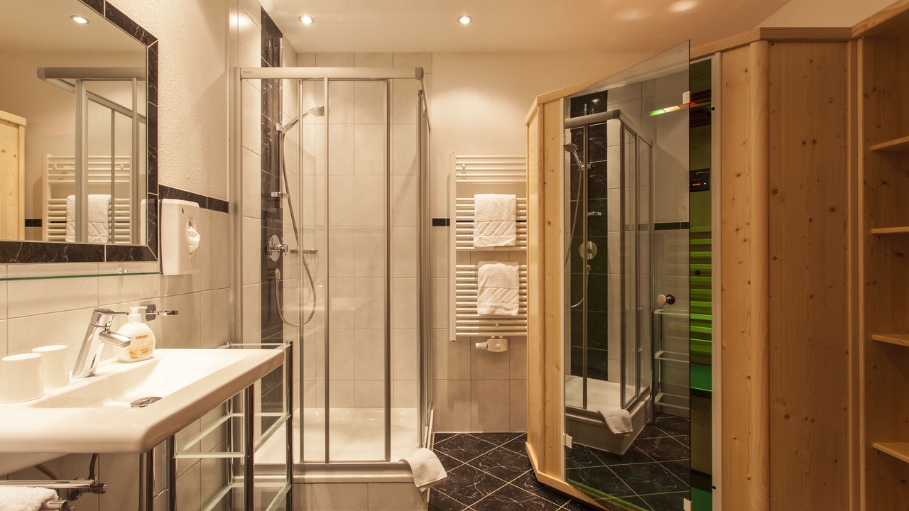 Photo of Bathroom in Ladis