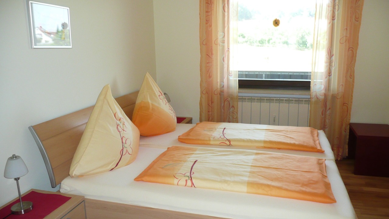 Photo of Bedroom in Arberg