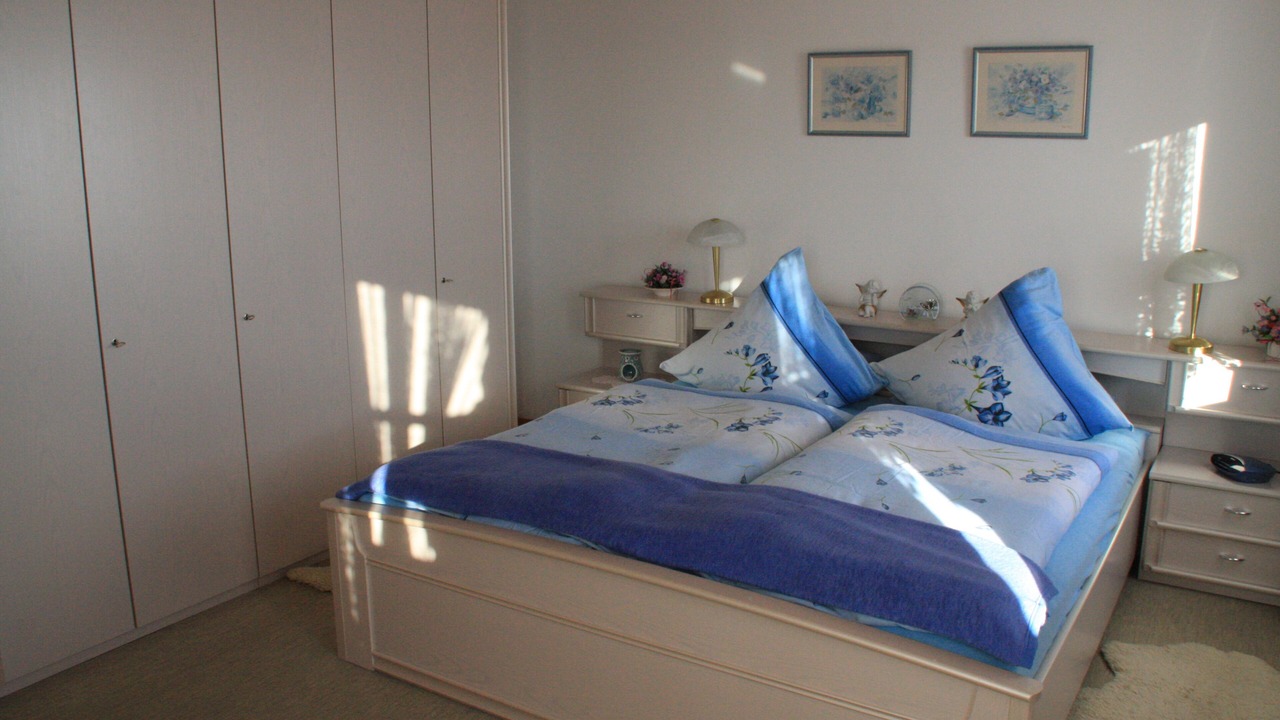 Photo of Bedroom in Regen