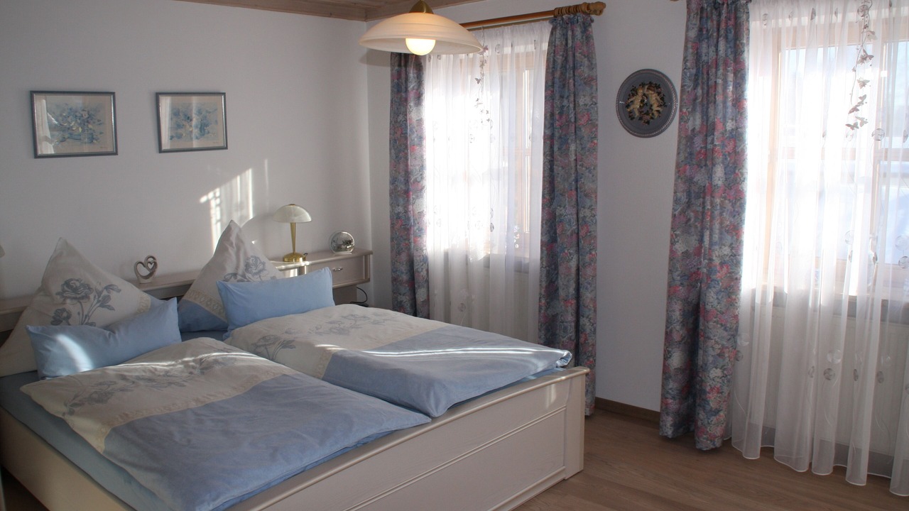 Photo of Bedroom in Regen