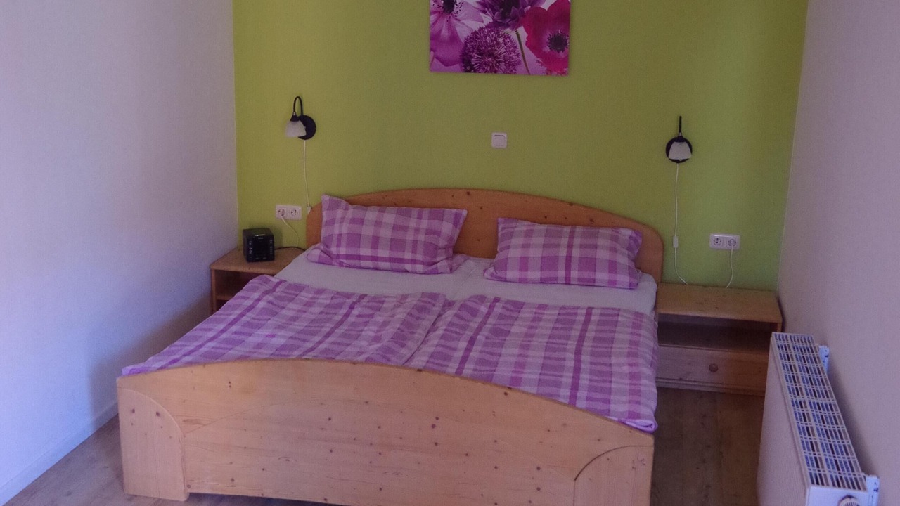 Photo of Bedroom in Orth