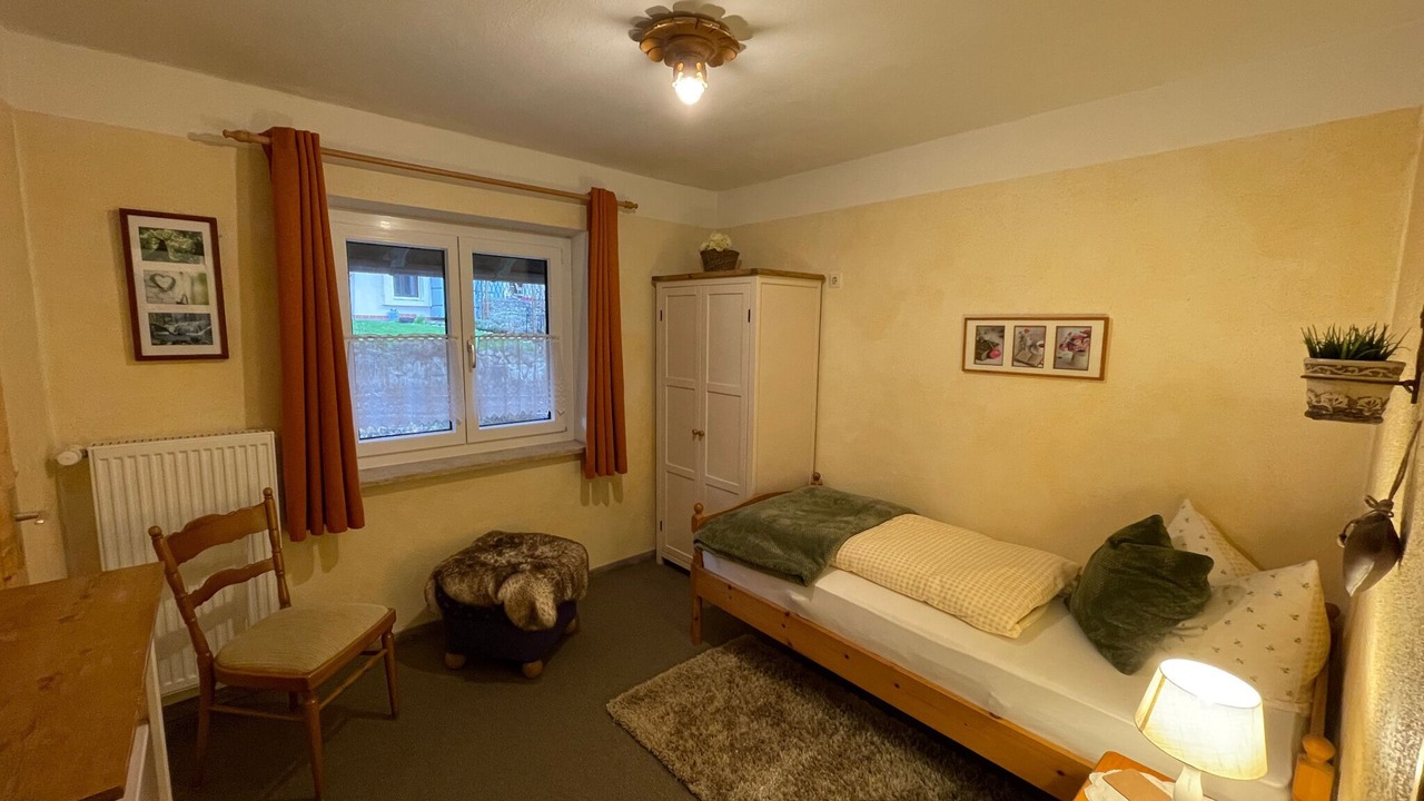 Photo of Bedroom in Eck