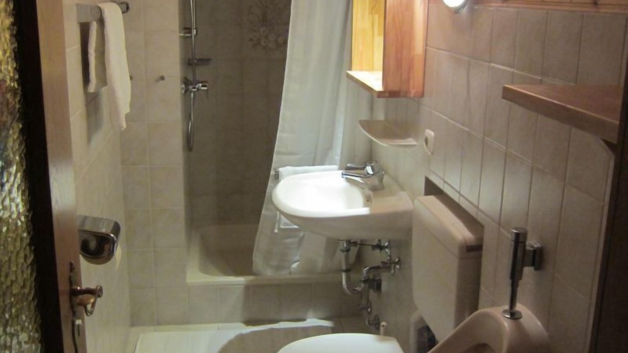 Photo of Bathroom in Hausmoning
