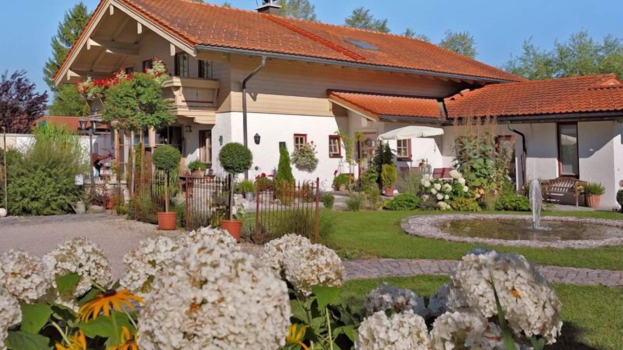 Photo of Outdoor in See